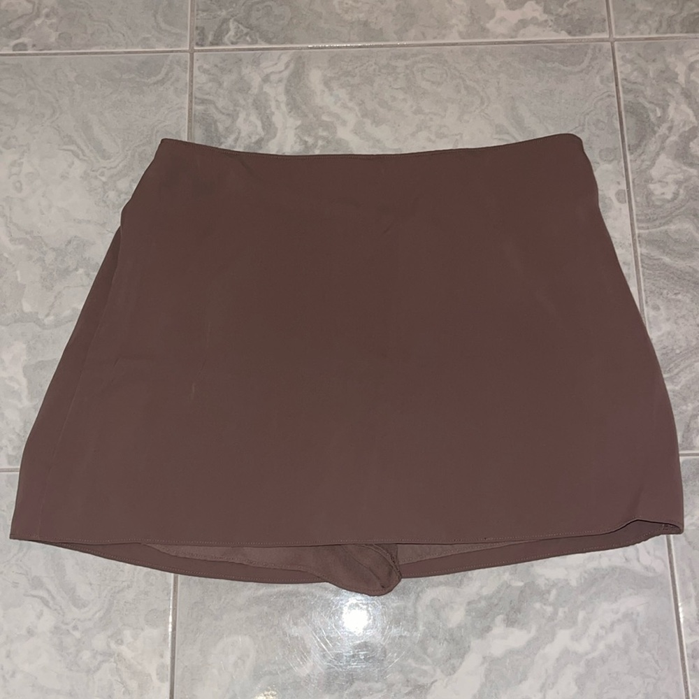 Abercrombie & Fitch - Light Brown Skort Size L